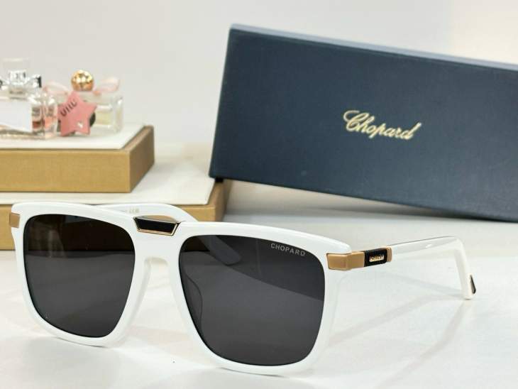 Picture of Chopard Sunglasses _SKUfw66220405fw
